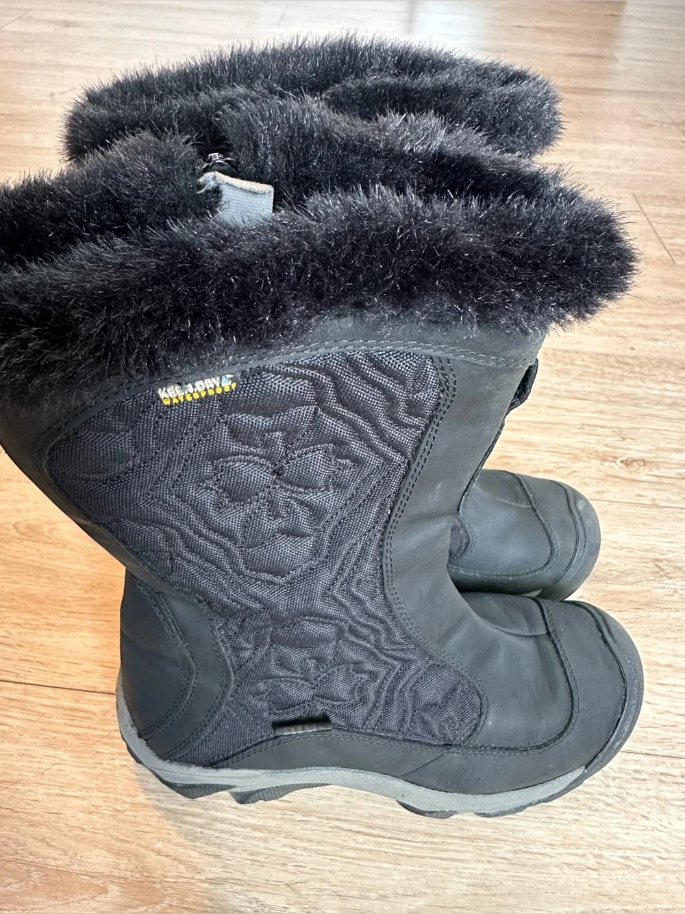 Keen Betty II Women’s Winter Waterproof 200 Gram Insulated Snow Boots